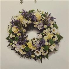Traditional Open Wreath