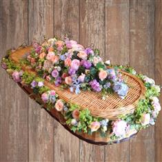 Cottage Garden Spray &amp; Garland serenity